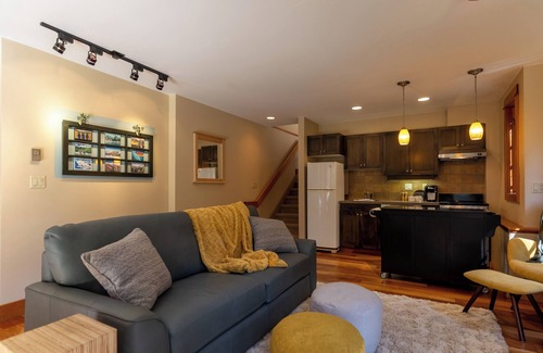 East Kootenay Condo | Ski-In/Bike-In @ FAR - Private & Secluded : Perfect for 2