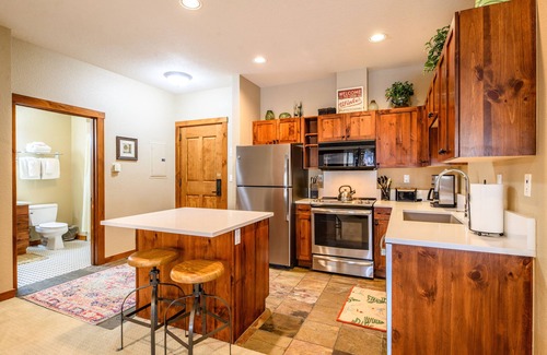 Peak 9 Condo | Downtown Ski-In/Out Retreat with Pool & Hot Tubs