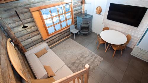 Pyhatunturi Ski Chalet | Unforgettable Ski-in-out Experience at FreeRider Hotel