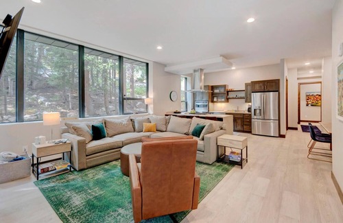 Winter Park House | Experience Ski In/Out Loft 103 with Hot Tub & Spectacular Views