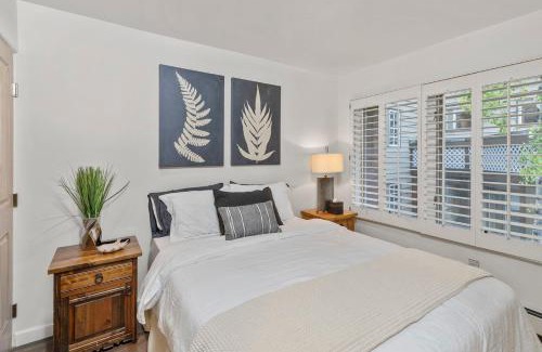 Telluride House | Pet-Friendly Ski-In/Ski-Out Remodeled Condo Retreat