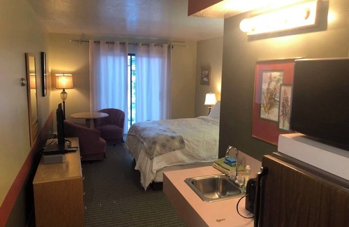 Powder Mountain Cabin | Ski in/out room for one or two at Powder Mountain