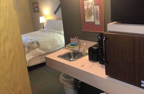 Powder Mountain Cabin | Ski in/out room for one or two at Powder Mountain