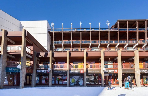 Arc-2000 Apartment | Inviting Apartment Les Arcs 2000: Family-Friendly Retreat
