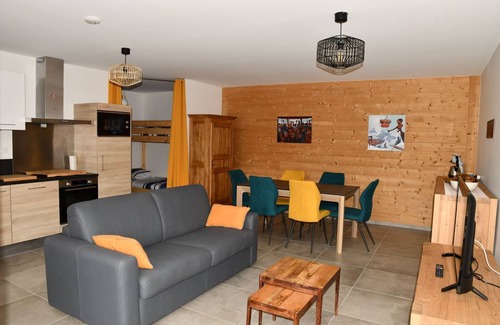 Oz Apartment | Prime Ski-In, Ski-Out Apartment at Alpes D'Huez Grand Domaine