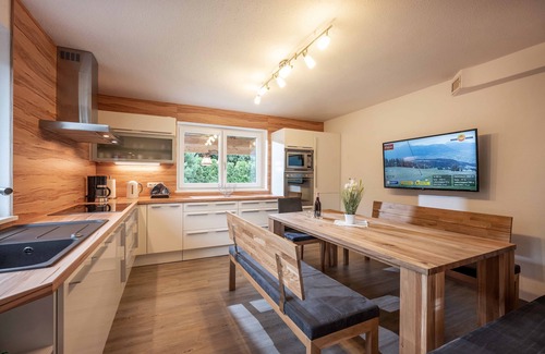 Sankt Johann in Tirol House | Unbeatable Ski In - Ski Out Access at Eichenhof Lifts