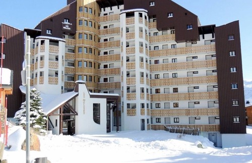 Bergers Apartment | Cozy Apartment Huez: 1 Bedroom for Up to 5 Guests