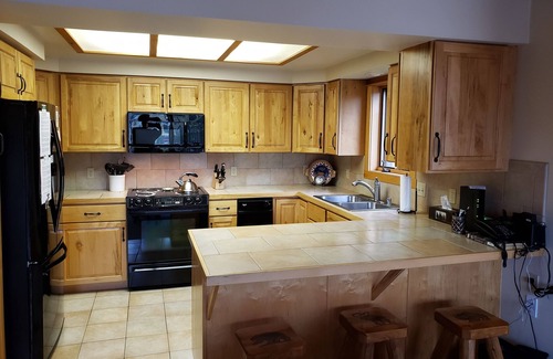 Big Sky Condo | Perfect Ski In/Ski Out Condo with Hot Tub in Big Sky
