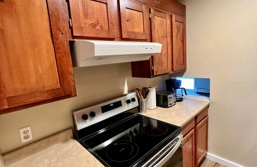 Bretton Woods Condo | Prime Ski In - Ski Out Retreat with Mountain Views