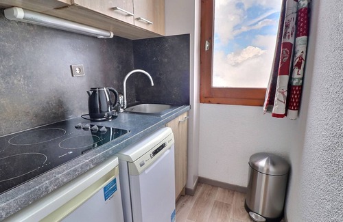 Meribel-Mottaret Apartment | Comfortable 1-Bedroom Apartment Méribel for Up to 4 Guests