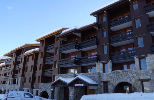 Meribel-Mottaret Apartment | Comfortable 1-Bedroom Apartment Méribel for Up to 4 Guests