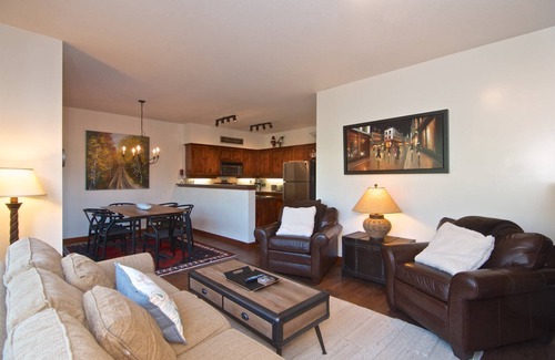 Nordic Estates House | Family-Friendly Ski In/Ski Out Townhome with Hot Tub