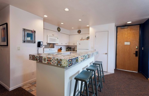 Purgatory Condo | Inviting Ski in/Ski Out Condo with Stunning Slope Views