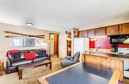 Boise Condo | Inviting Ski-in/Ski-out Condo with Panoramic Mountain Views