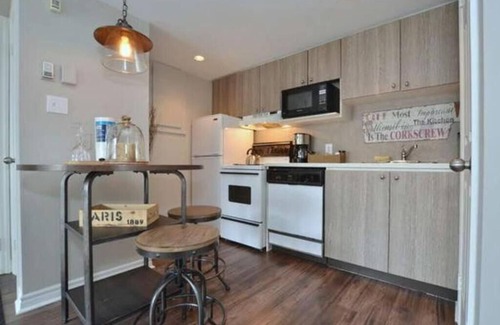 Craigleith Apartment | Ski In Ski Out Cozy Studio