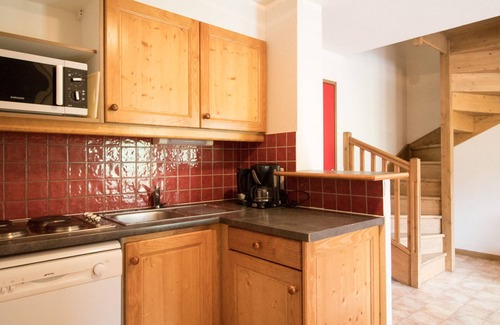 Val Cenis Apartment | Guest Rated Apartment Lanslevillard: Family-Friendly Escape