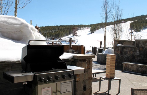 Breckenridge Apartment | Convenient Ski In/Ski Out at Grand Colorado Peak 8 Suite