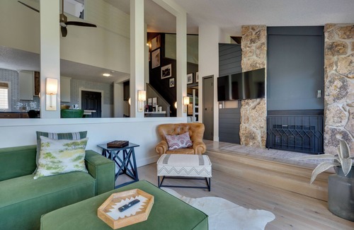 Silvercreek Condo | Cozy Granby Ranch Condo with Mountain View & Spa Amenities
