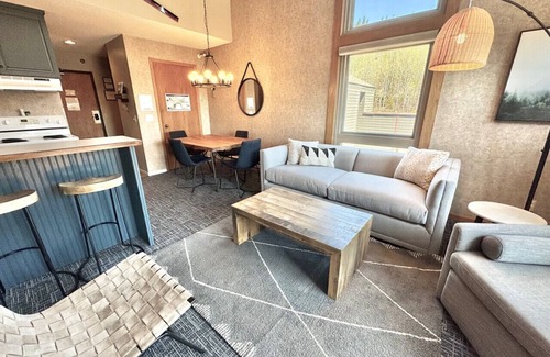Lutsen Condo | Top Floor Condo with Ski-in/Ski-out Access and Spa
