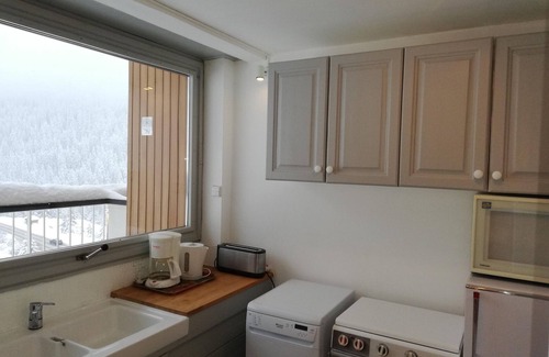Courchevel Apartment | Cozy Studio Courchevel 1650: Pet Friendly with Kitchen
