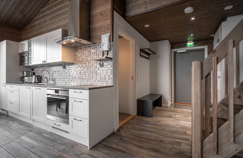 Pyhatunturi Apartment | Discover Ski-Inn PyhäLinna: Rated 9/10 & Pet-Friendly!