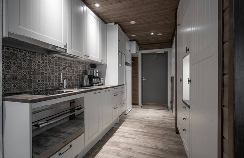 Pyhatunturi Apartment | Discover Ski-Inn PyhäLinna: Rated 9/10 & Pet-Friendly!