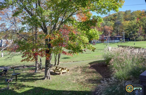 Mount Jackson Condo | Unmatched Ski Condo with Resort Views & Family Amenities