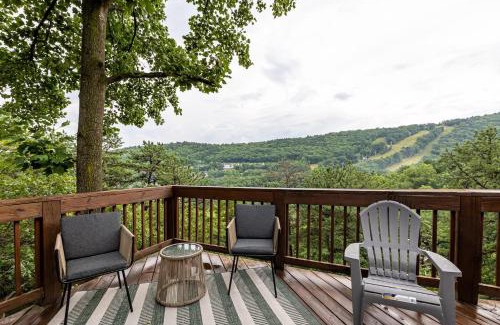 McGaheysville House | Experience Unmatched Slope Views with Hot Tub & Pool