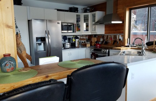 Whitefish Cabin | Unforgettable Whitefish Lake Retreat: Ski, Swim & Relax