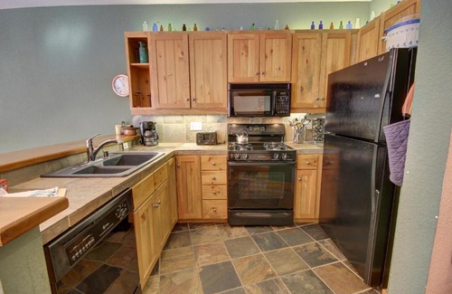 Keystone House | Explore Ski Tip Ranch: Family-Friendly Retreat with a Hot Tub