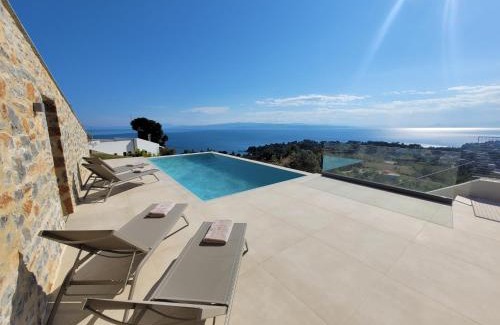 Agia Paraskevi Villa | Unwind at Skiathea Villas: Oceanfront Bliss & Top Reviews