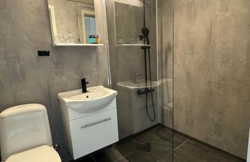 Storfjord Hotel | Cozy Skibotn Hotel: Pet-Friendly with Hot Tub & Dining