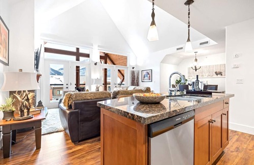 Canmore Condo | Spring Awaits at Solara Resort: Top-Rated Amenities & More