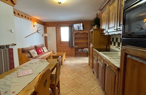 Reberty Apartment | Experience Skiing and Après-Ski at Our Cozy Residence