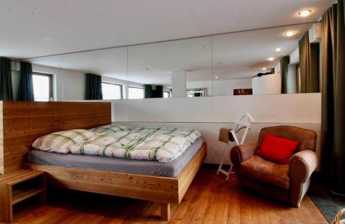 Zuers Apartment | Perfect Getaway at Skilounge Zürs Next to the Ski Lift