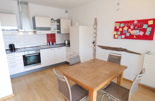 Wismar Apartment | Discover Schifferkoje im Schifferhus with Family-Friendly Amenities