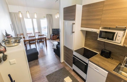 Kehys-Kainuu House | Relax at Skivillas 61 Ukkohalla: Lake Views & Spa Retreat