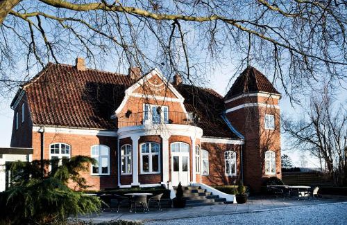 Jorlunde Hotel | Pet-Friendly Escape at Skjalm Hvide Hotel, Rated 8/10