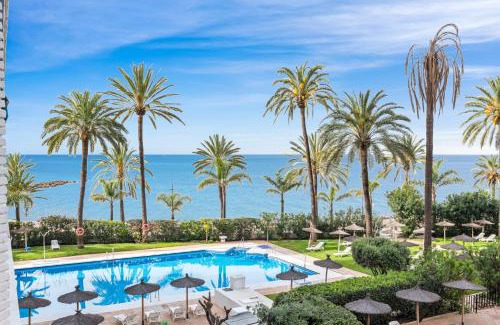 Marbella City Centre Apartment | Oceanfront Sea Promenade Apartment in Marbella
