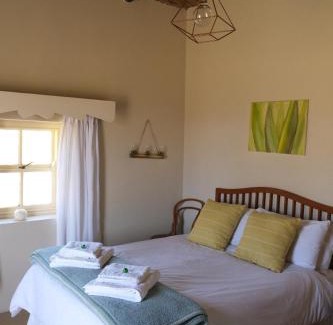 Karoo Hoogland Apartment | Family-Friendly Skooltjie Cottage in the Tankwa Karoo