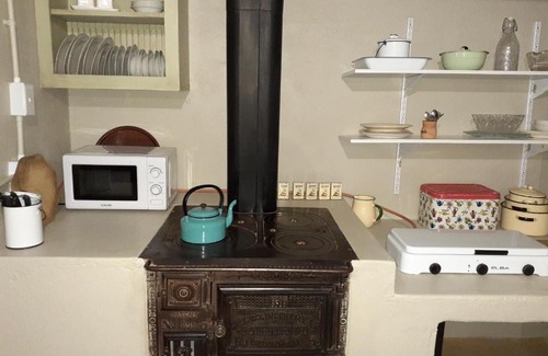 Karoo Hoogland Apartment | Family-Friendly Skooltjie Cottage in the Tankwa Karoo