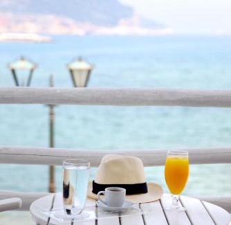 Skopelos Hotel | Experience Skopelos Village Hotel: 5-Star Oceanfront Oasis
