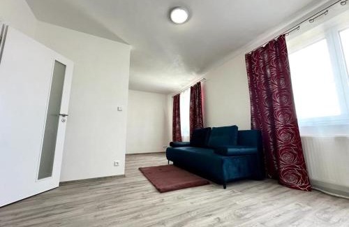 Plzen Apartment | Kid-Friendly Sky Apartments 501 - Rated 8.6/10 by Guests