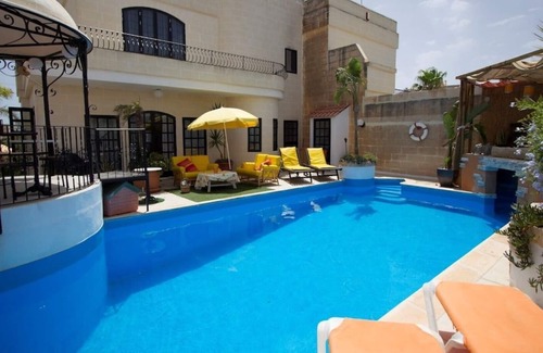 St. Andrew's Apartment | Enchanting Sky Blue: A Fairytale Family Escape Awaits