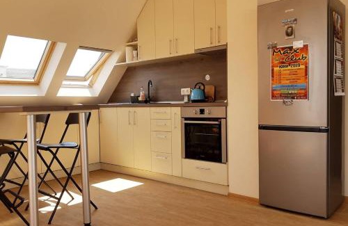 Ruse Center Apartment | Pet-Friendly Sky Blue Danube Apartment in Ruse - Rated 9.5