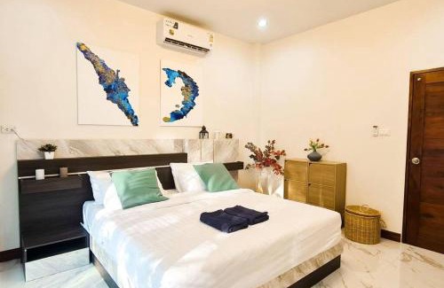 Krabi Villa | Discover Sky Blue Pool Villa Aonang - Rated 10/10 Stay