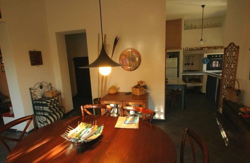 Lerici House | Unique Stay at Sky & Elephant with Oceanfront Views
