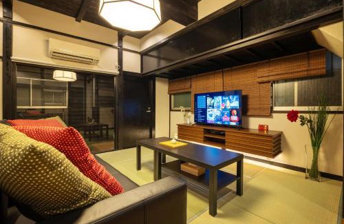 Azumabashi Villa | SKY GATE: Stunning Villa Steps from Skytree & Asakusa