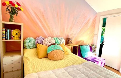 Chestnut House | Sky High Treehouse East Austin