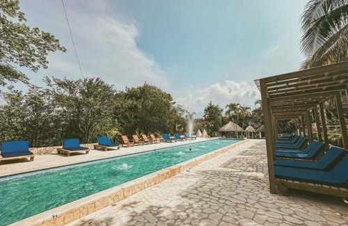 Sopetran Hotel | Sky Natural Museum